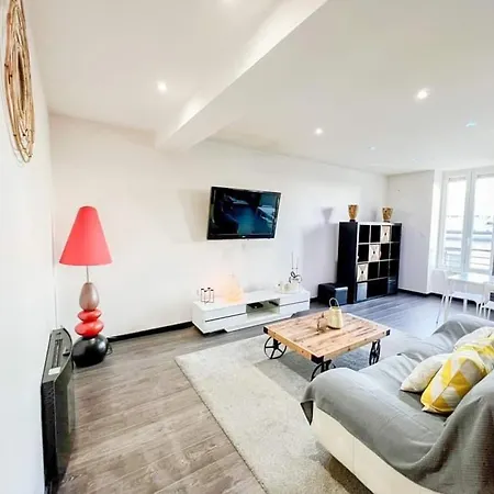 Апартаменты Superbe T3 Cosy De 60m2