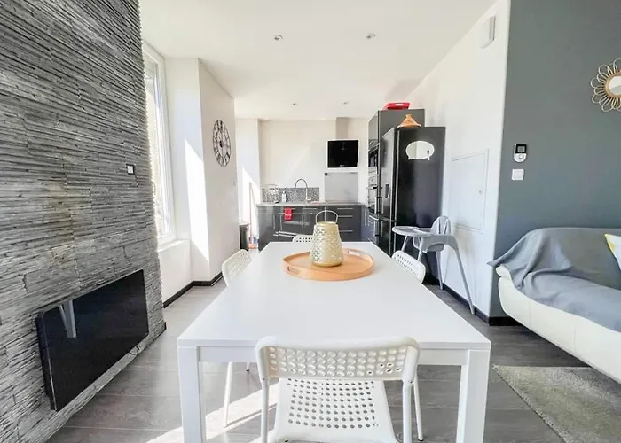 Superbe T3 Cosy De 60m2 Брест